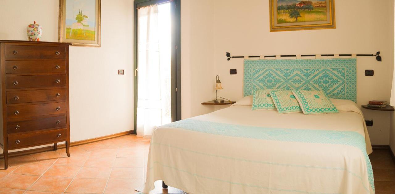 אולביה Villa Aurora מראה חיצוני תמונה