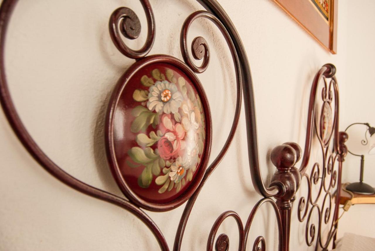 אולביה Villa Aurora מראה חיצוני תמונה