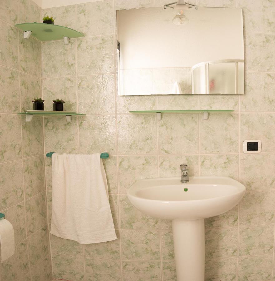 אולביה Villa Aurora מראה חיצוני תמונה